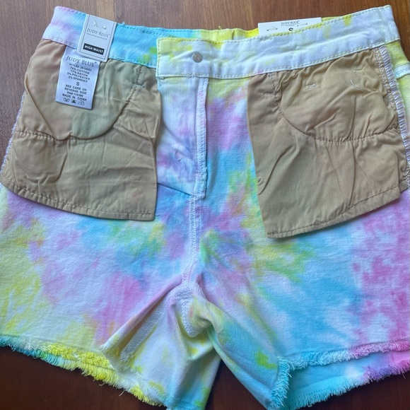 NWT Judy Blue High Waist Tie Dye Women’s Short. Size Small. Fringe - Picture 11 of 11